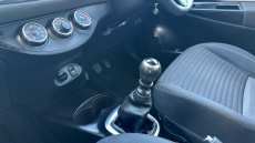 Toyota Yaris 1.5 VVT-i Icon 5dr Petrol Hatchback